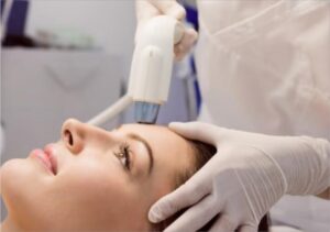 Lee más sobre el artículo Descubre el rejuvenecimiento facial sin cirugía Puebla